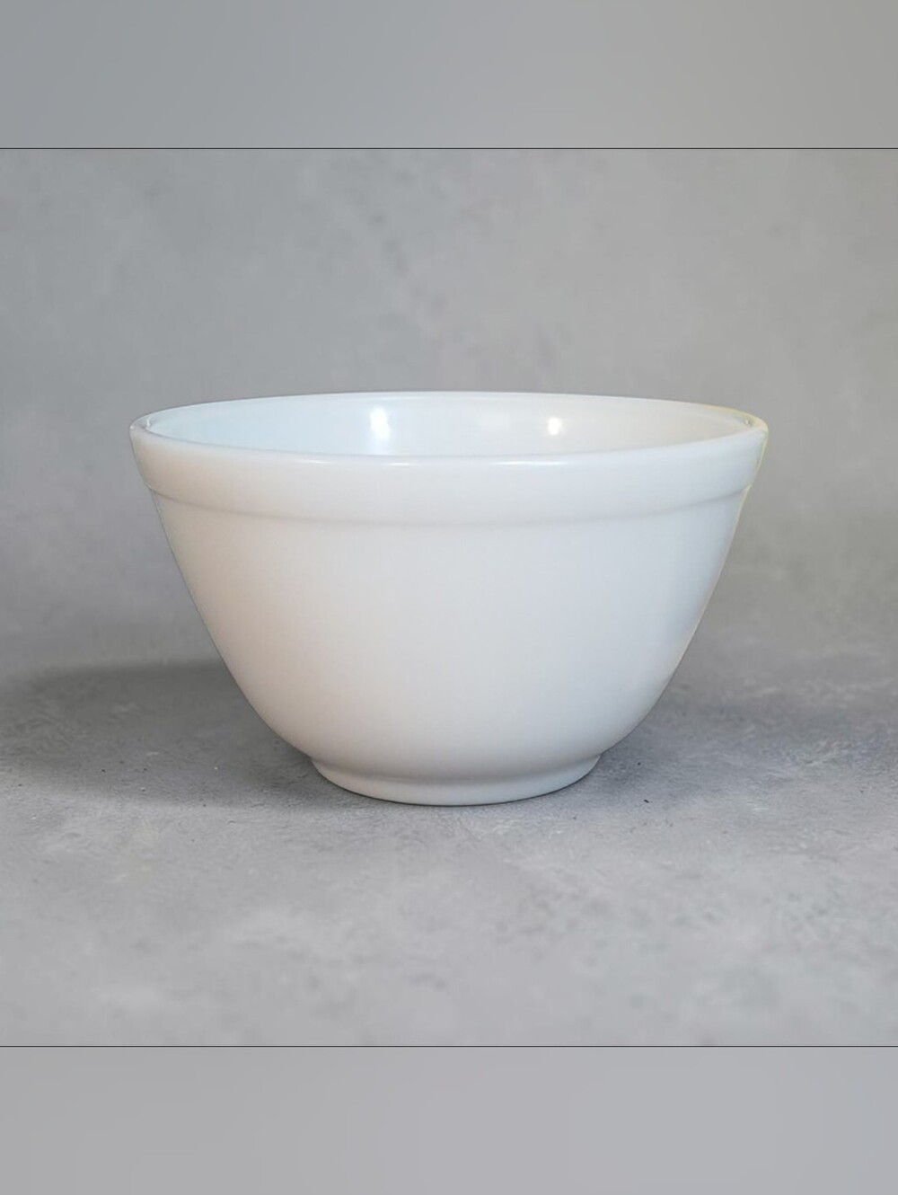 Vintage PYREX #401 Mixing Bowl | Rare Find | Highly Collectible